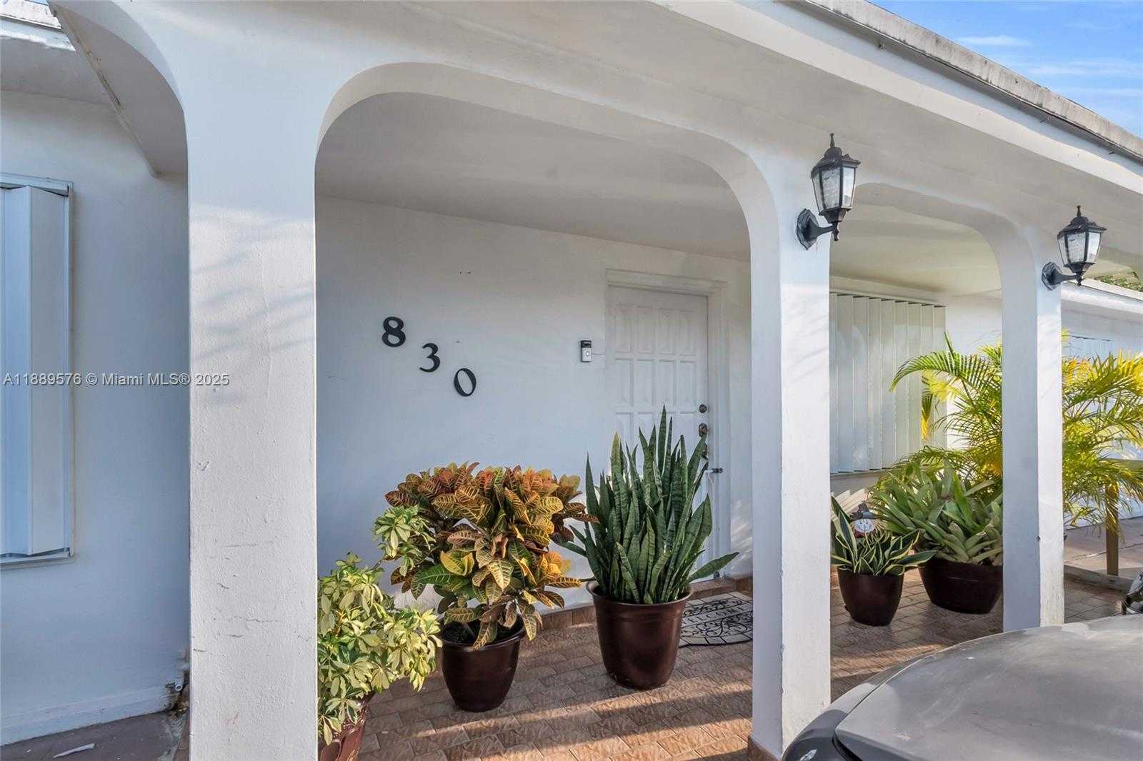 Small Image of 830 EAST 12TH PL, Hialeah Number 2