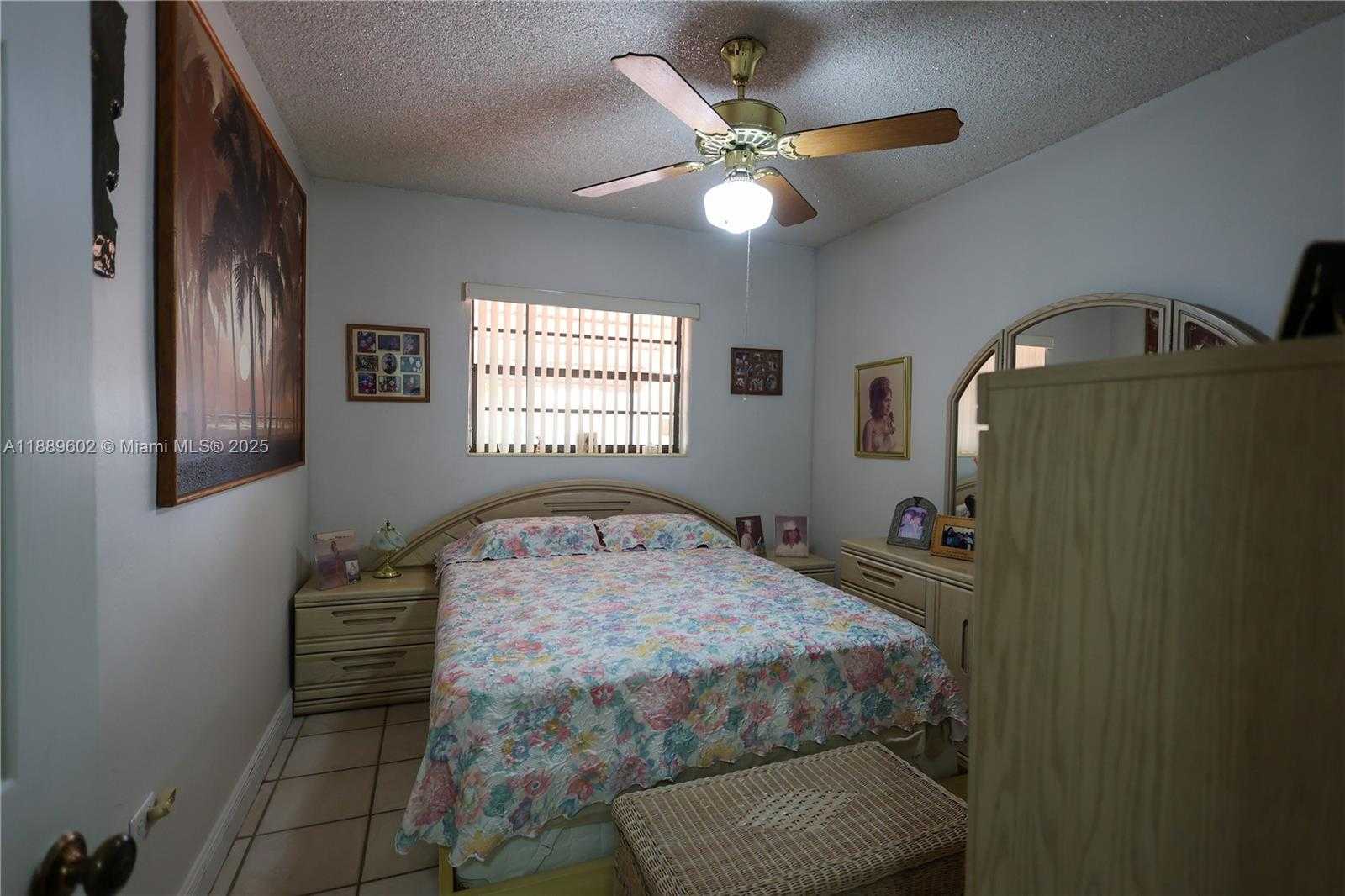Small Image of 2541 WEST 10TH AVE, Hialeah Number 13