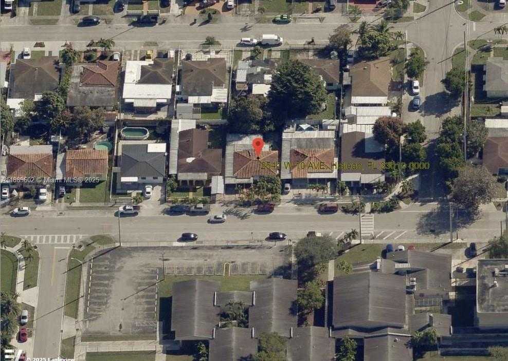 Small Image of 2541 WEST 10TH AVE, Hialeah Number 30
