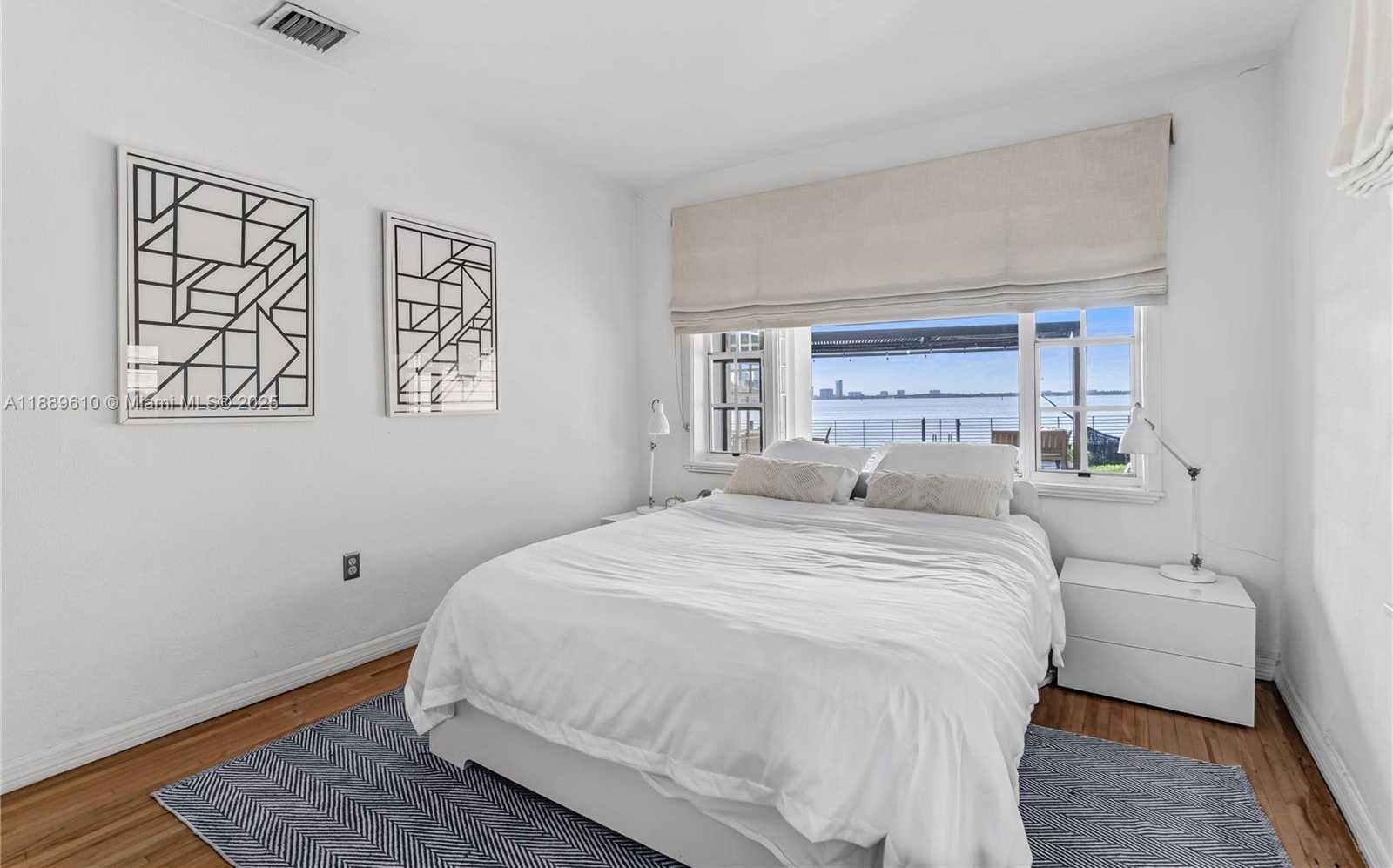 Small Image of 8 CENTURY LN, Miami Beach Number 18