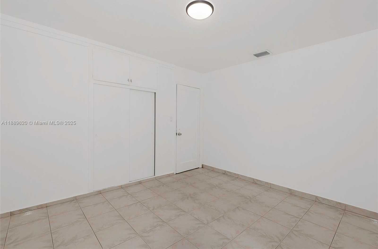 Small Image of 13710 NORTH WEST 5TH AVE, North Miami Number 16