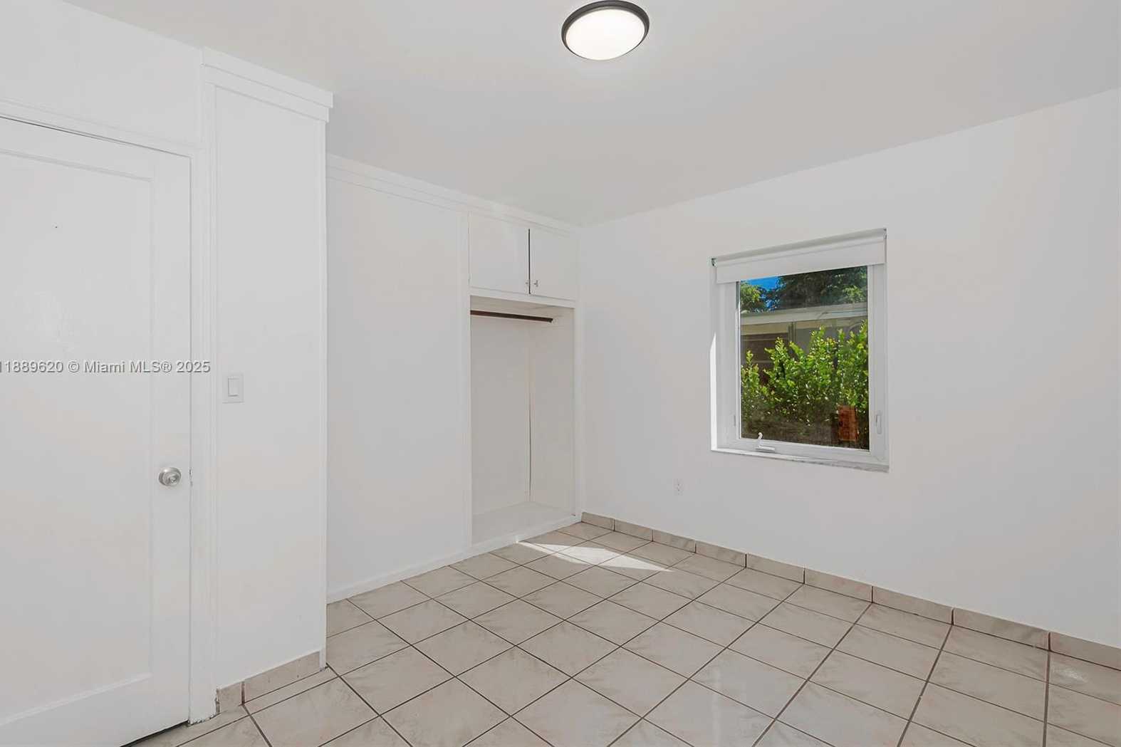 Small Image of 13710 NORTH WEST 5TH AVE, North Miami Number 21