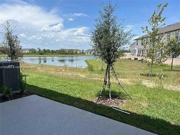 Small Image of 1025 Plantation Ln, Davenport, FL 33896, USA Number 3
