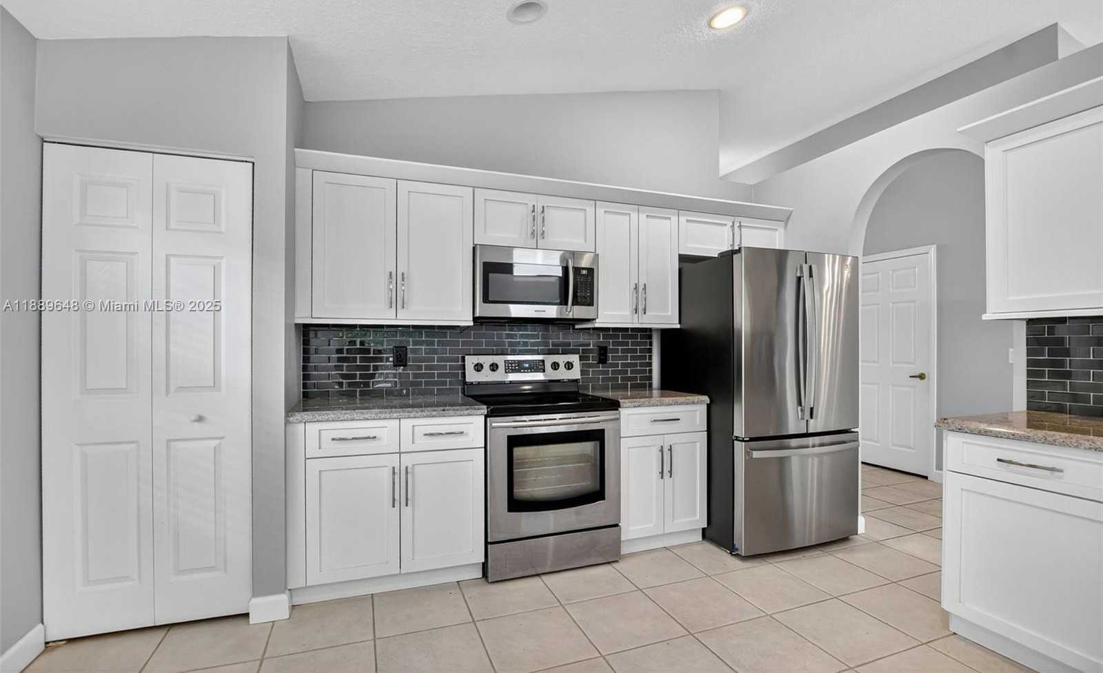 Small Image of 8895 HARRODS DR, Boca Raton Number 18