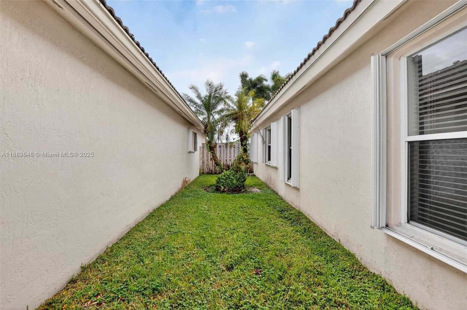 Small Image of 8895 HARRODS DR, Boca Raton Number 40