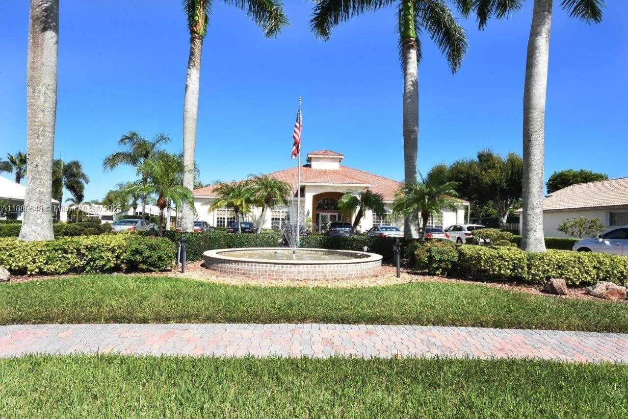 Small Image of 8895 HARRODS DR, Boca Raton Number 45