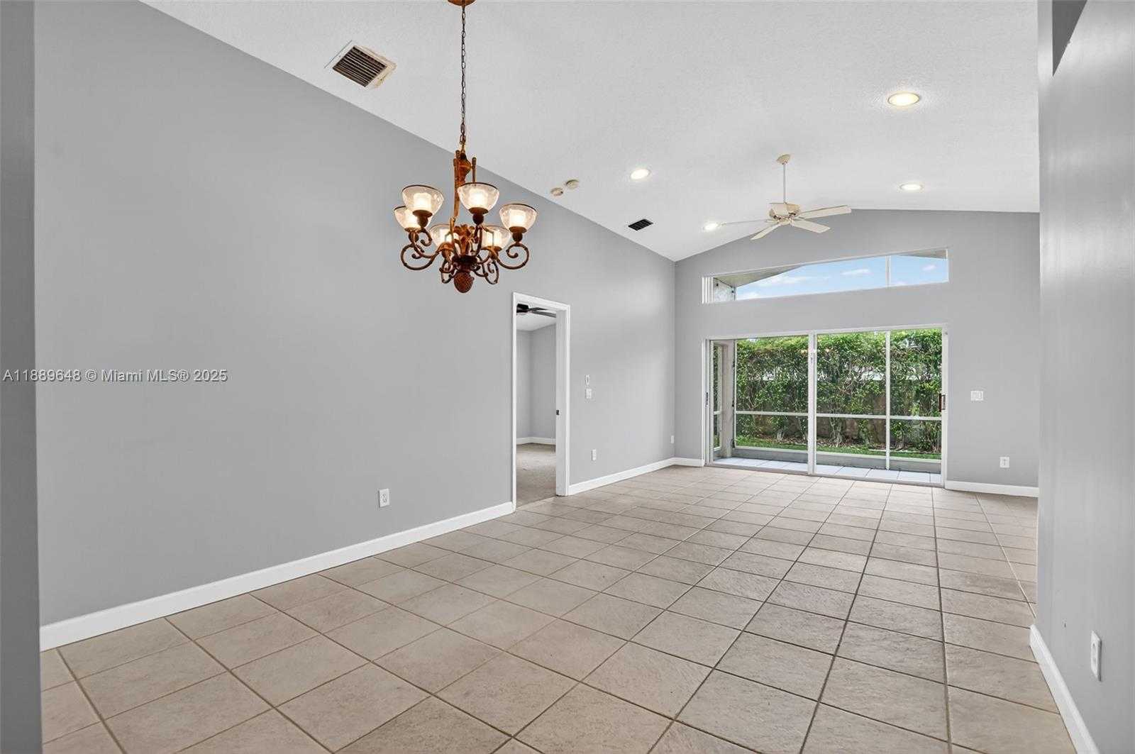 Small Image of 8895 HARRODS DR, Boca Raton Number 7