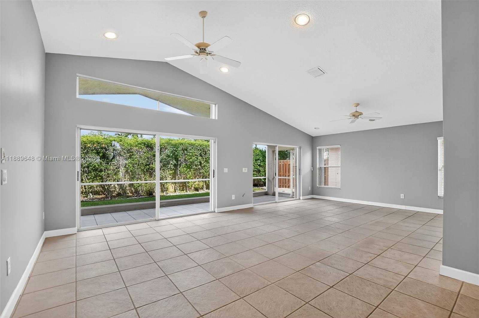 Small Image of 8895 HARRODS DR, Boca Raton Number 9