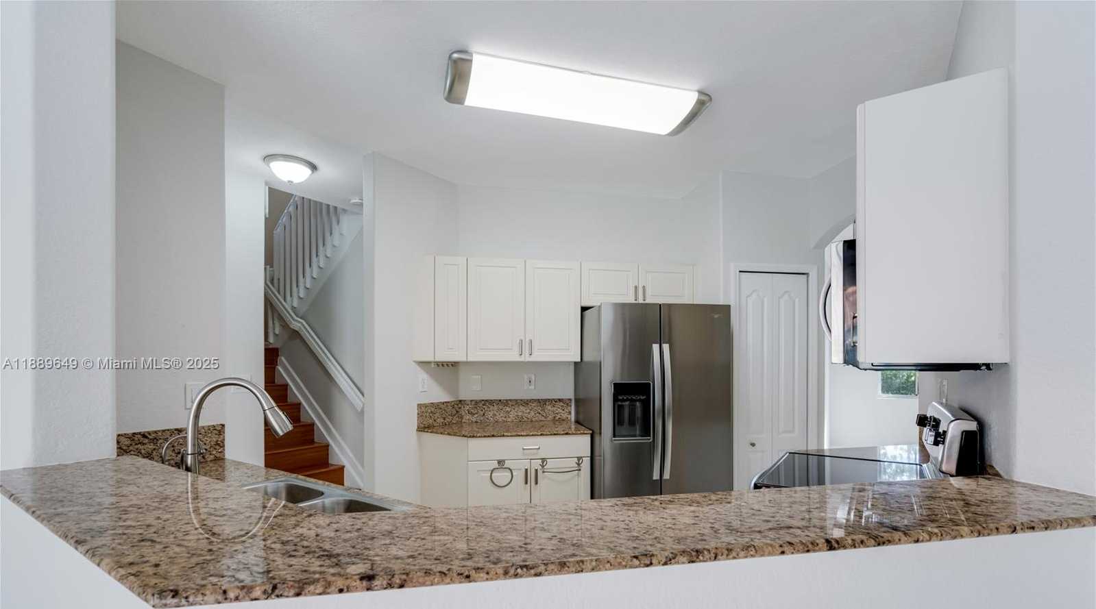 Small Image of 8450 NORTH WEST 113TH PSGE, Doral Number 11