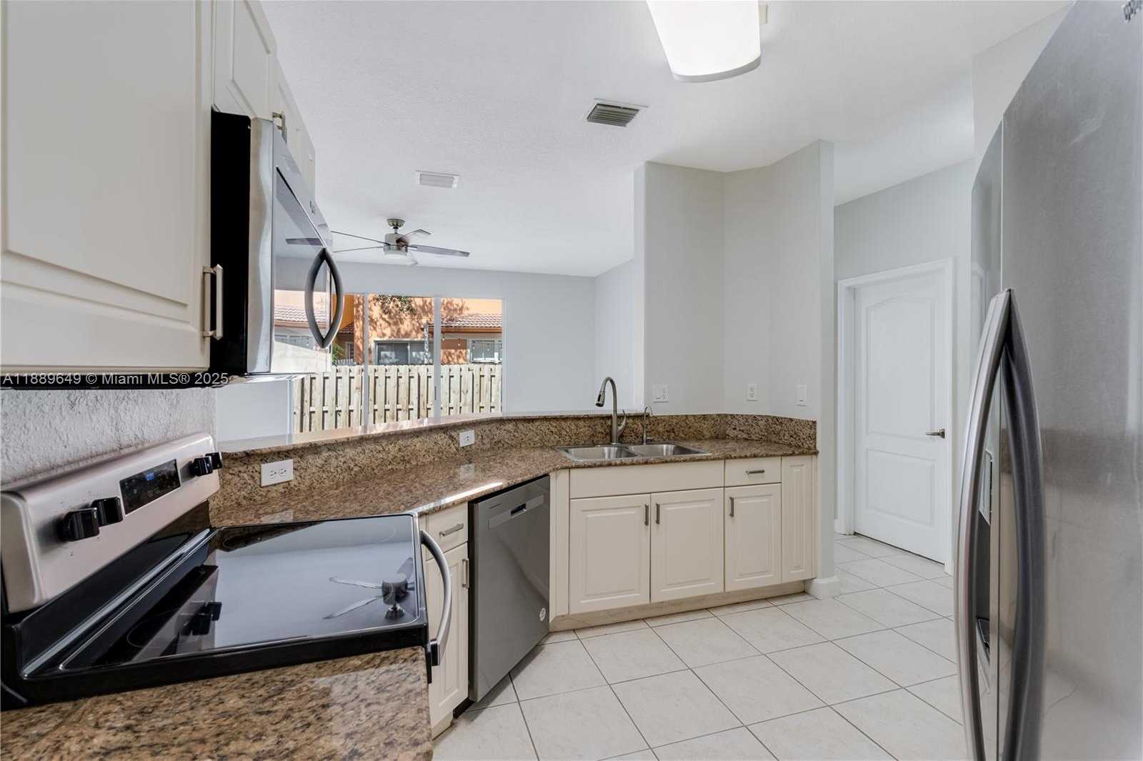 Small Image of 8450 NORTH WEST 113TH PSGE, Doral Number 13