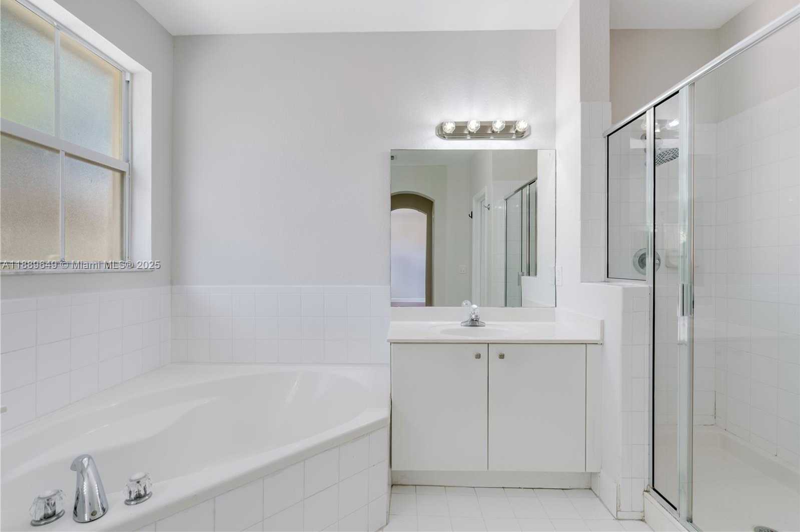 Small Image of 8450 NORTH WEST 113TH PSGE, Doral Number 20