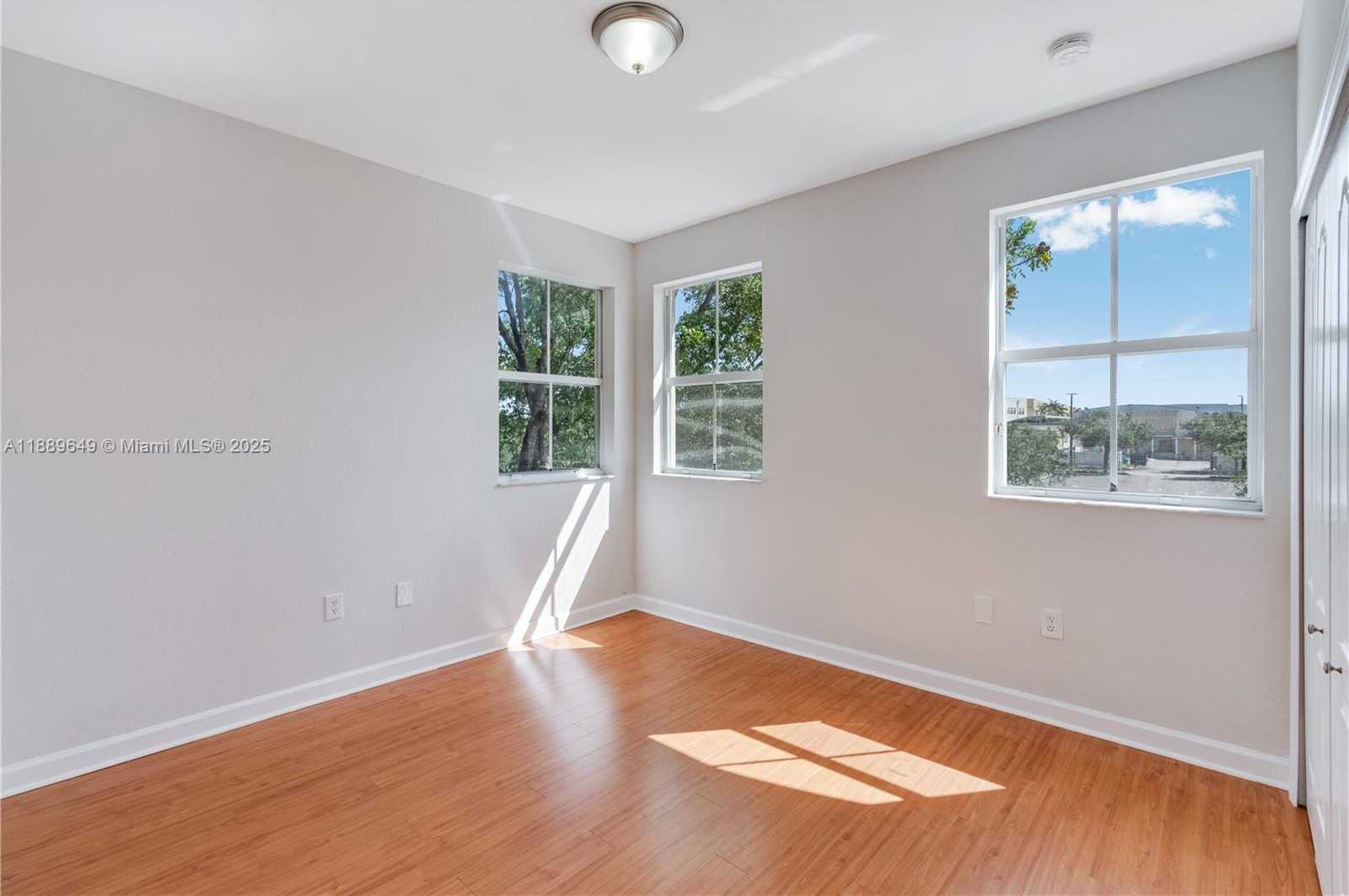 Small Image of 8450 NORTH WEST 113TH PSGE, Doral Number 22