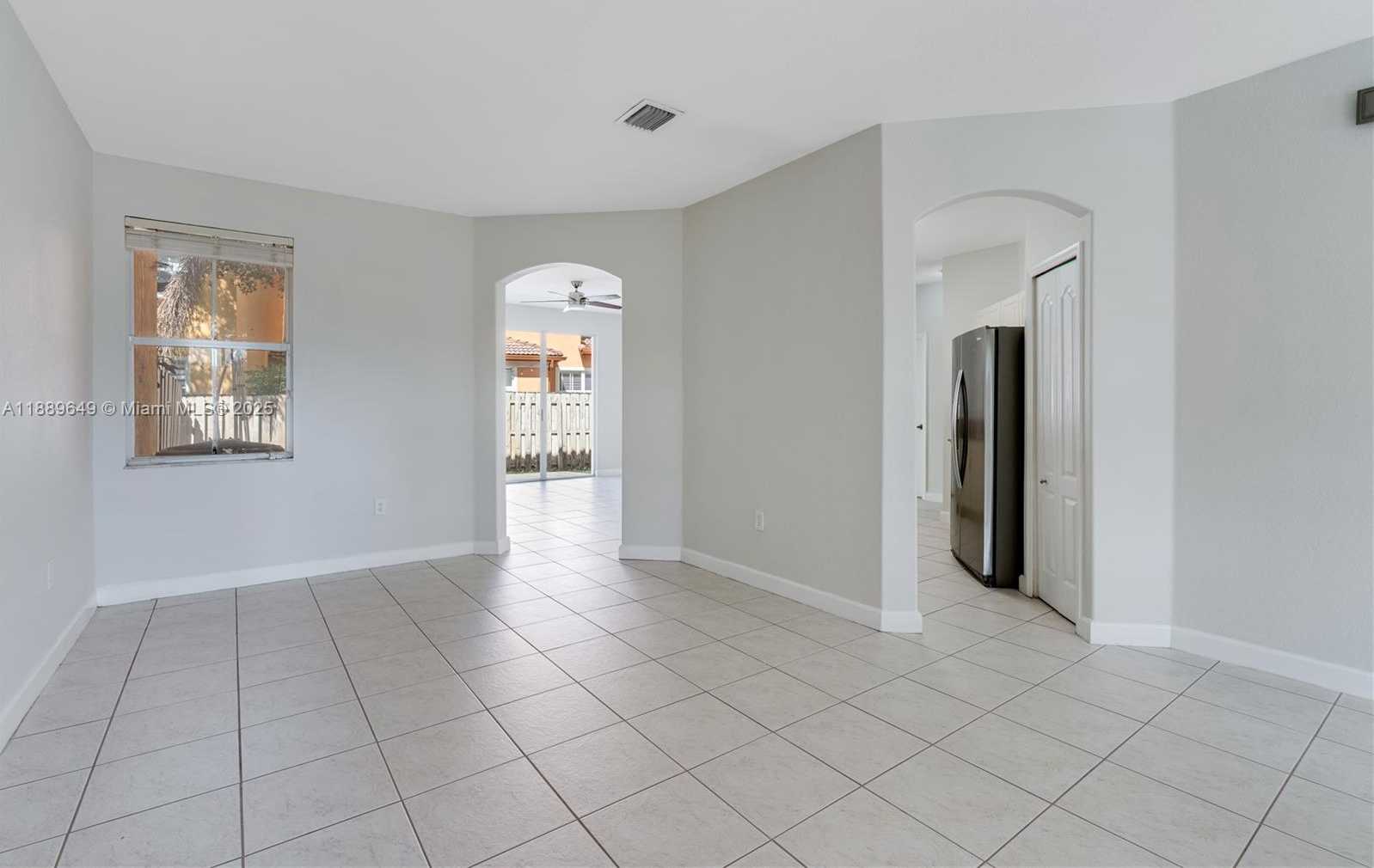 Small Image of 8450 NORTH WEST 113TH PSGE, Doral Number 4