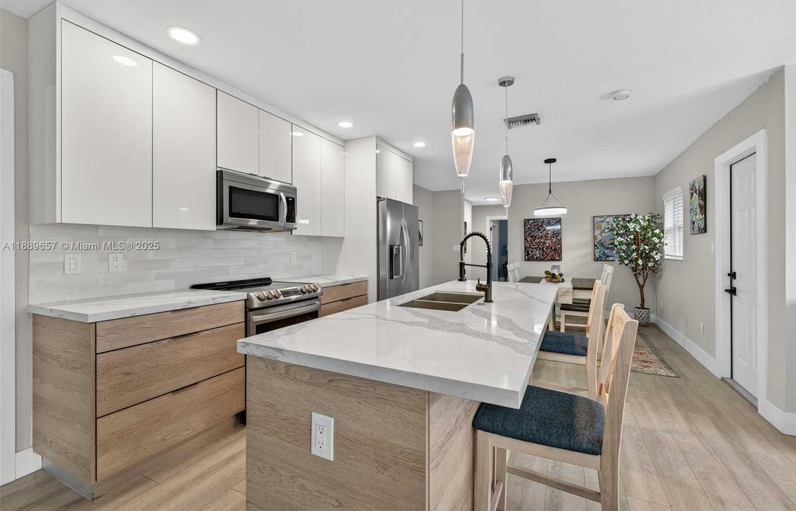 Small Image of 839 SOUTH WEST 16TH ST, Fort Lauderdale Number 23
