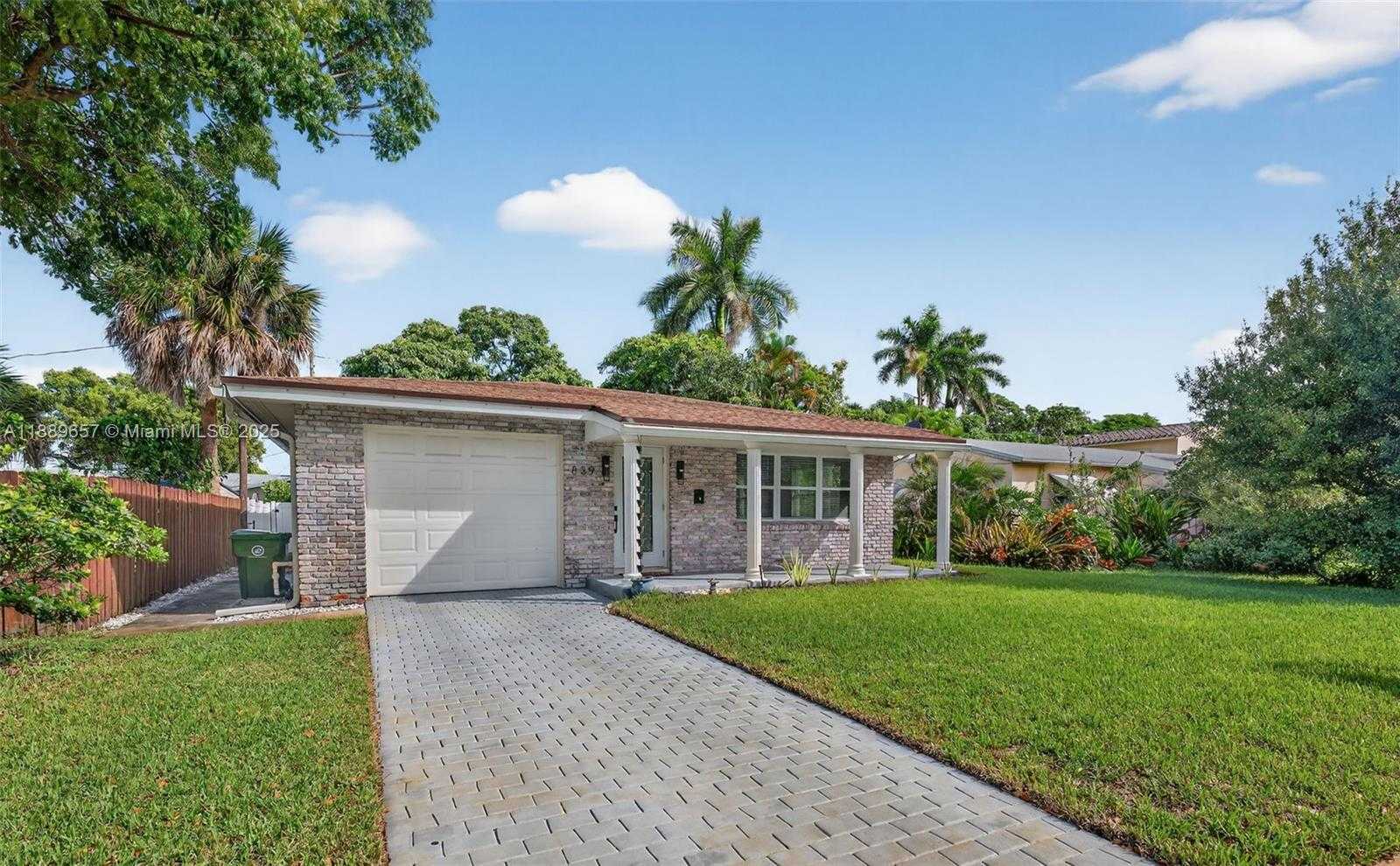 Small Image of 839 SOUTH WEST 16TH ST, Fort Lauderdale Number 30