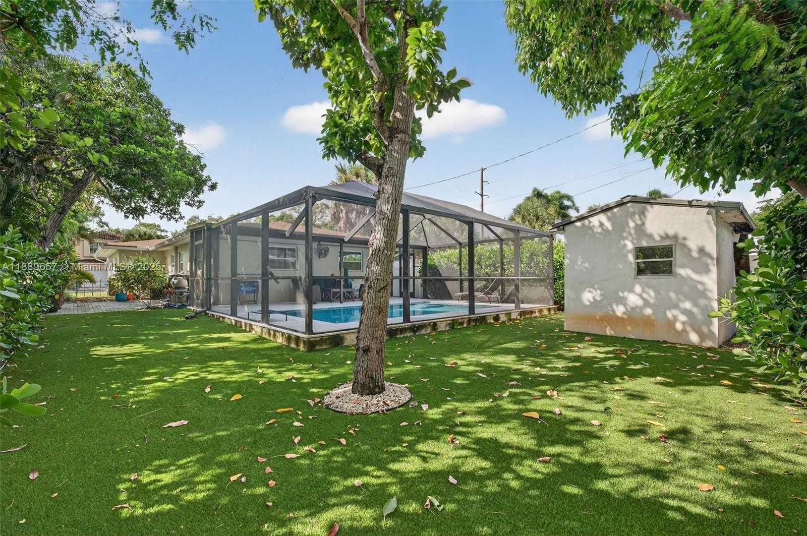 Small Image of 839 SOUTH WEST 16TH ST, Fort Lauderdale Number 33