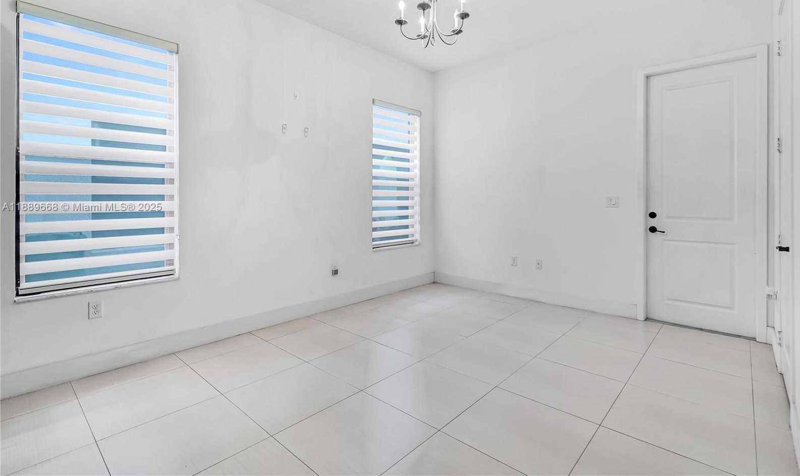 Small Image of 9881 WEST 34TH AVE, Hialeah Number 7