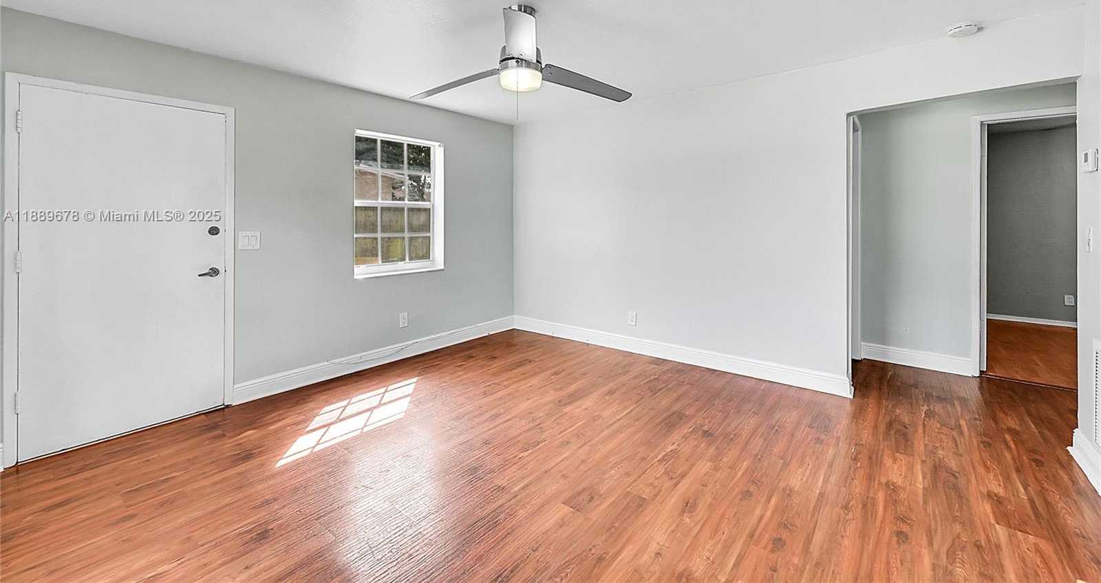 Small Image of 6210 SOUTH WEST 38TH ST, Davie Number 12