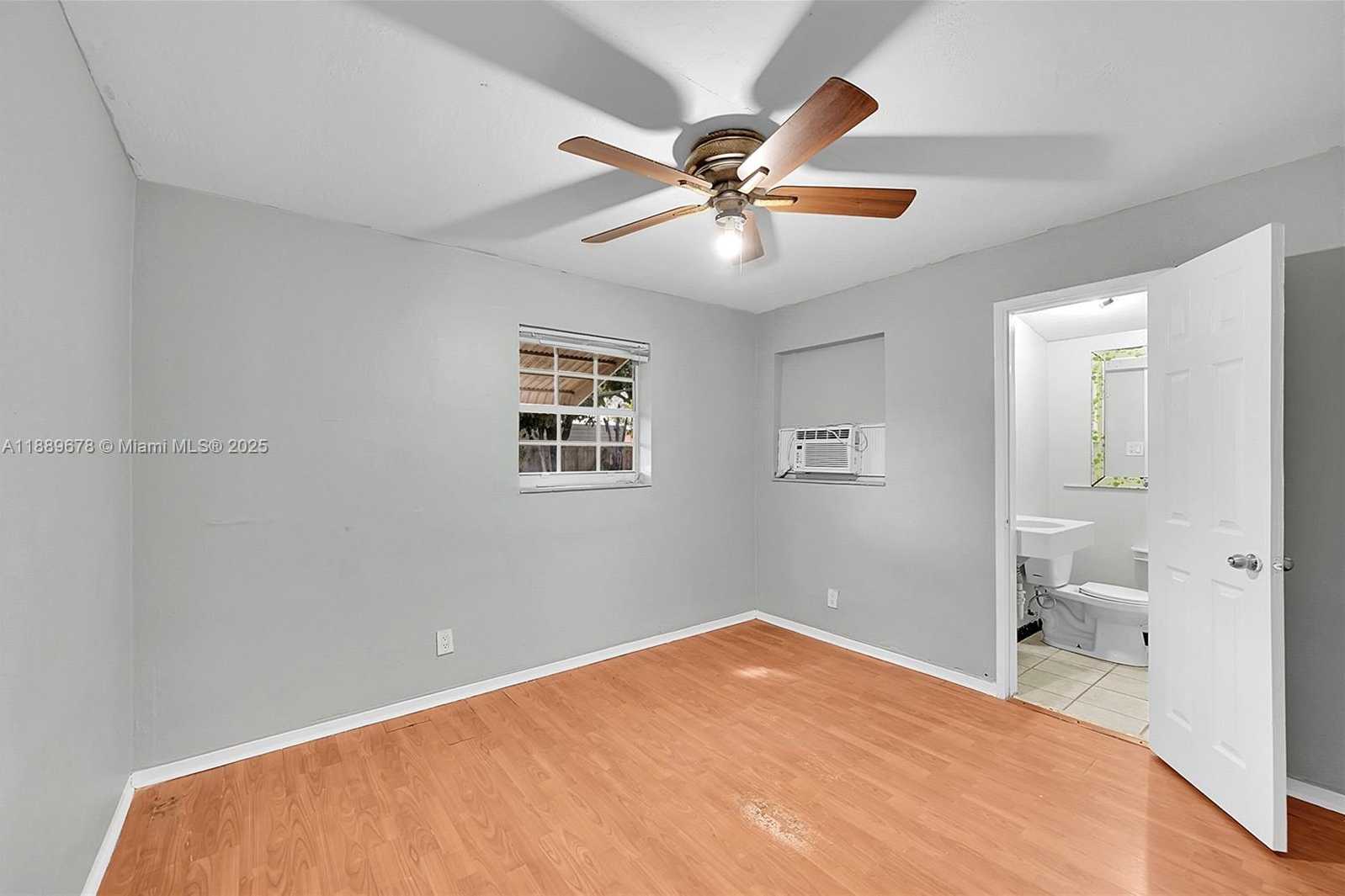 Small Image of 6210 SOUTH WEST 38TH ST, Davie Number 13