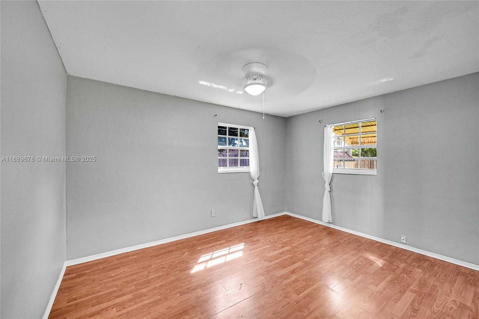 Small Image of 6210 SOUTH WEST 38TH ST, Davie Number 18