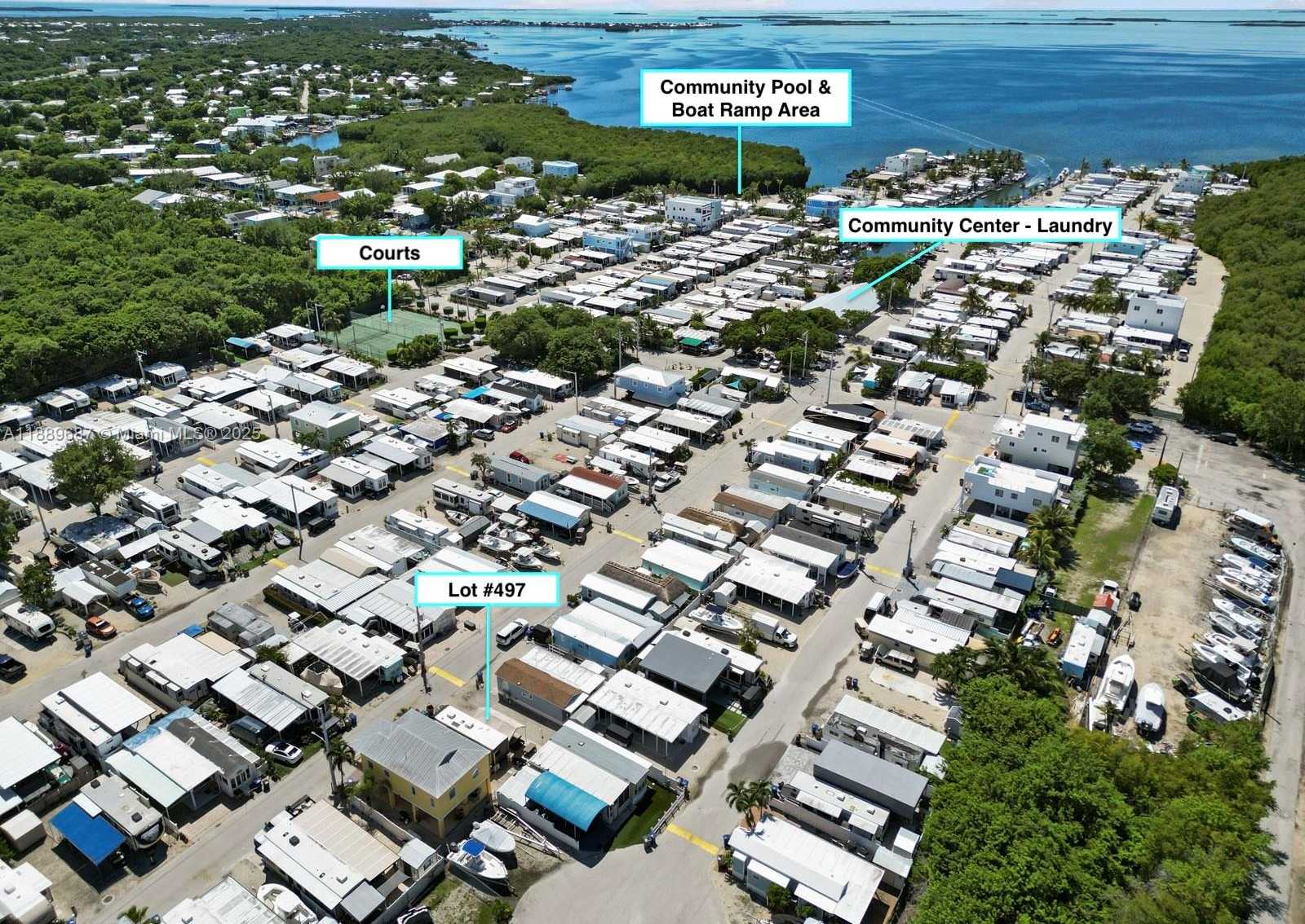 Small Image of 325 CALUSA ST 497, Key Largo Number 28