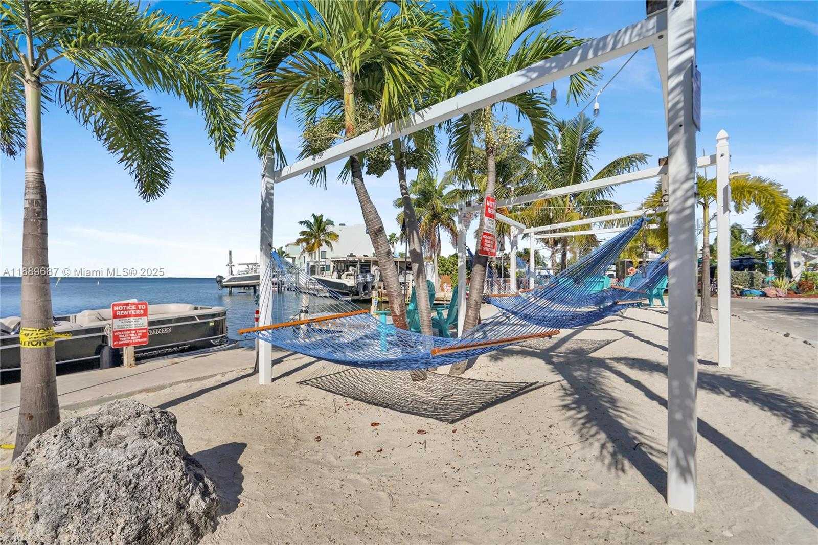 Small Image of 325 CALUSA ST 497, Key Largo Number 37