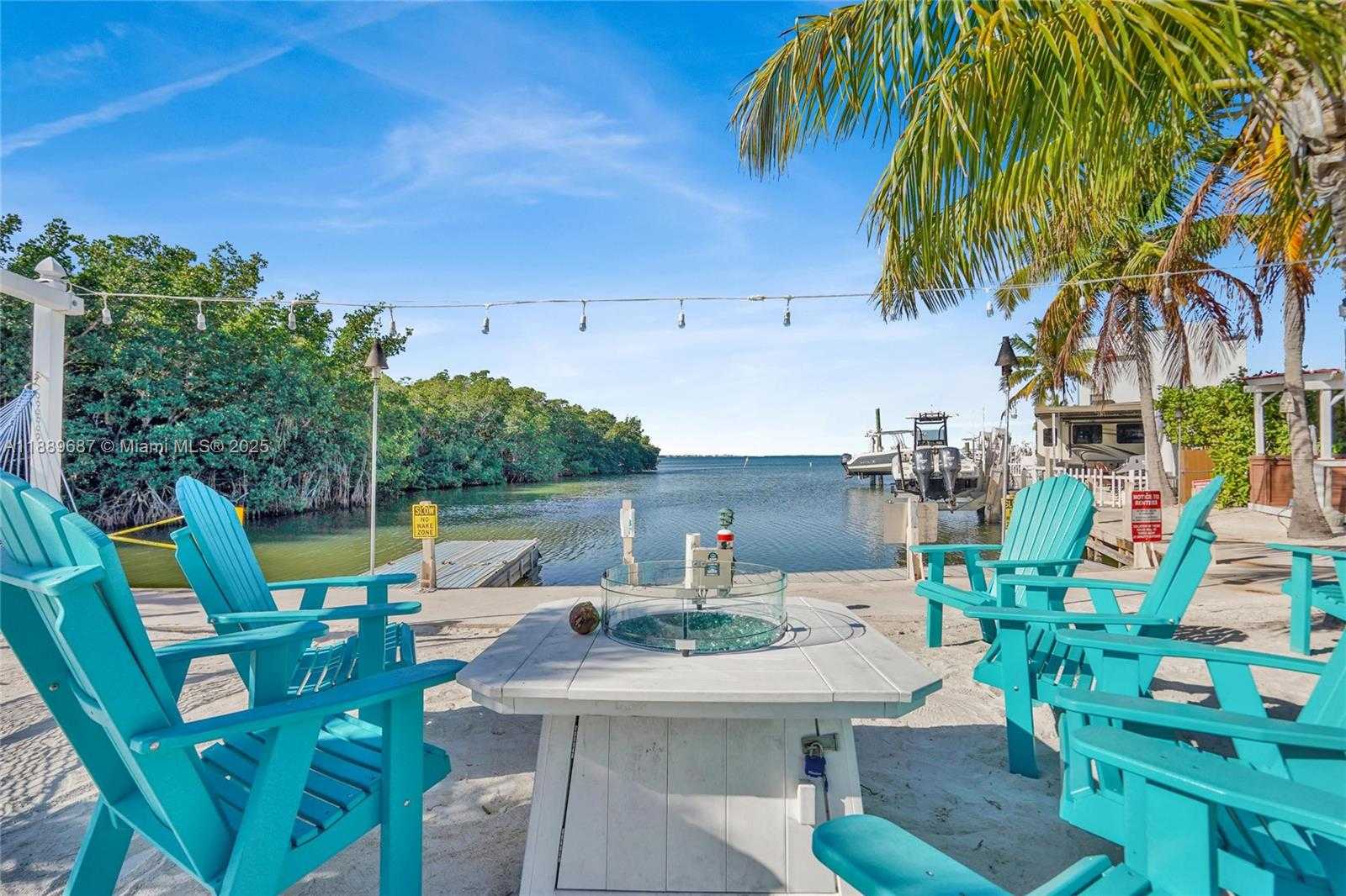 Small Image of 325 CALUSA ST 497, Key Largo Number 38