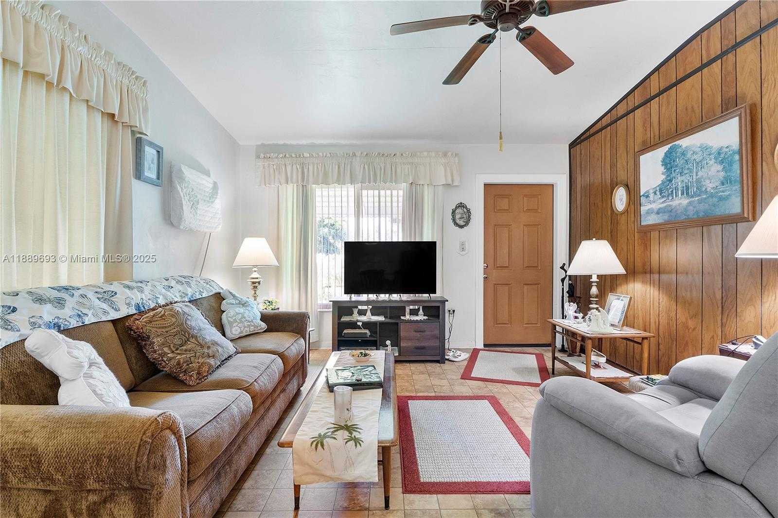 Small Image of 14522 SOUTH WEST 289TH TER, Homestead Number 26