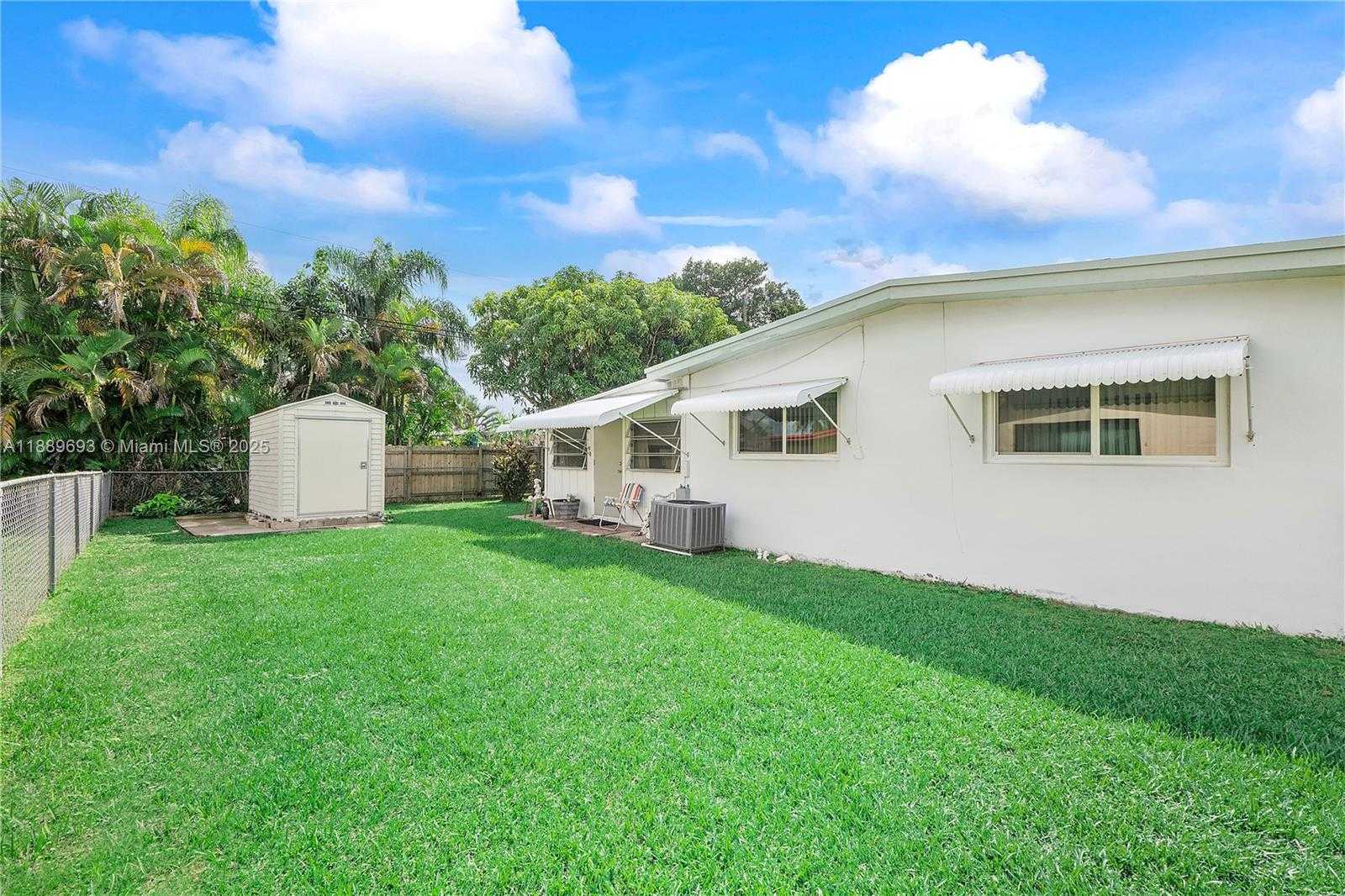 Small Image of 14522 SOUTH WEST 289TH TER, Homestead Number 28