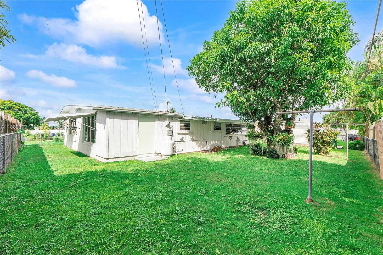 Small Image of 14522 SOUTH WEST 289TH TER, Homestead Number 9