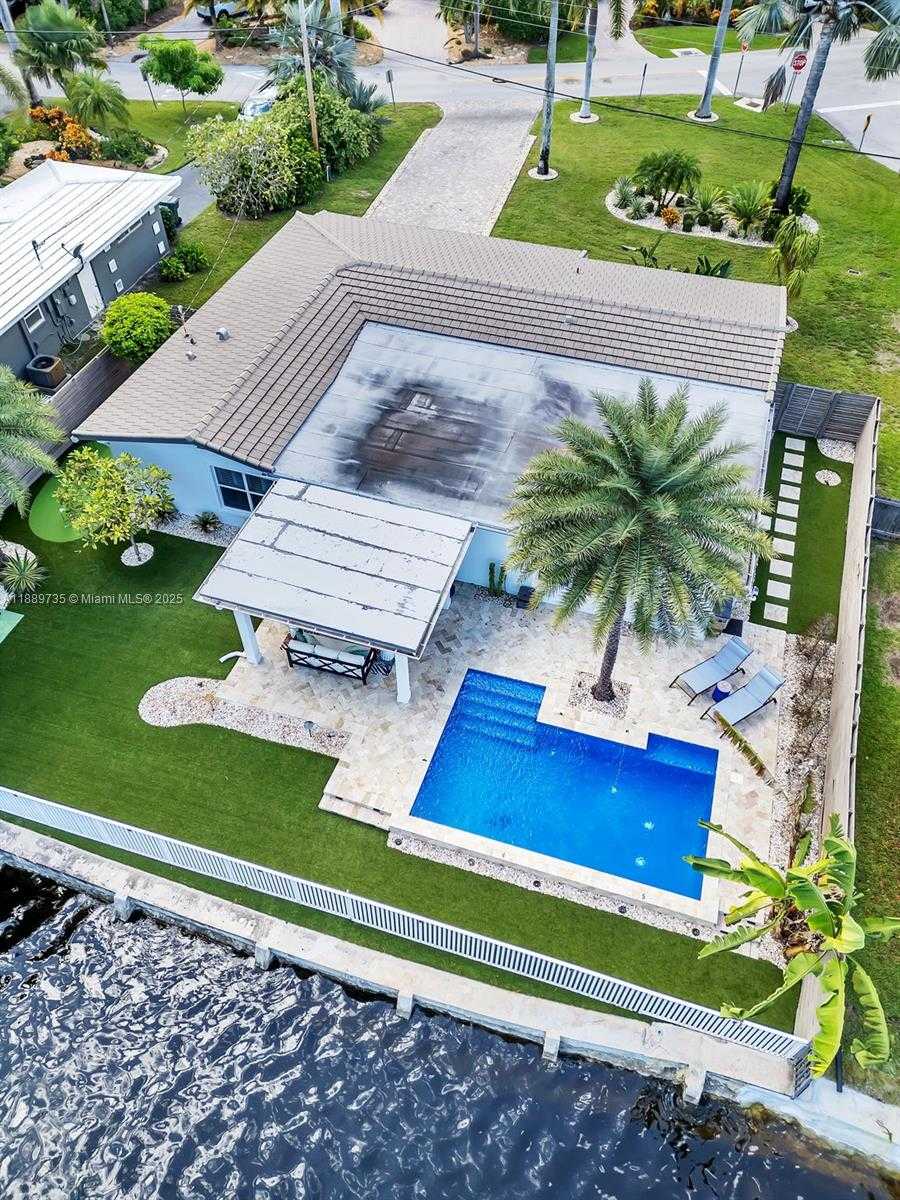 Small Image of 4100 NORTH EAST 16TH TER, Oakland Park Number 2