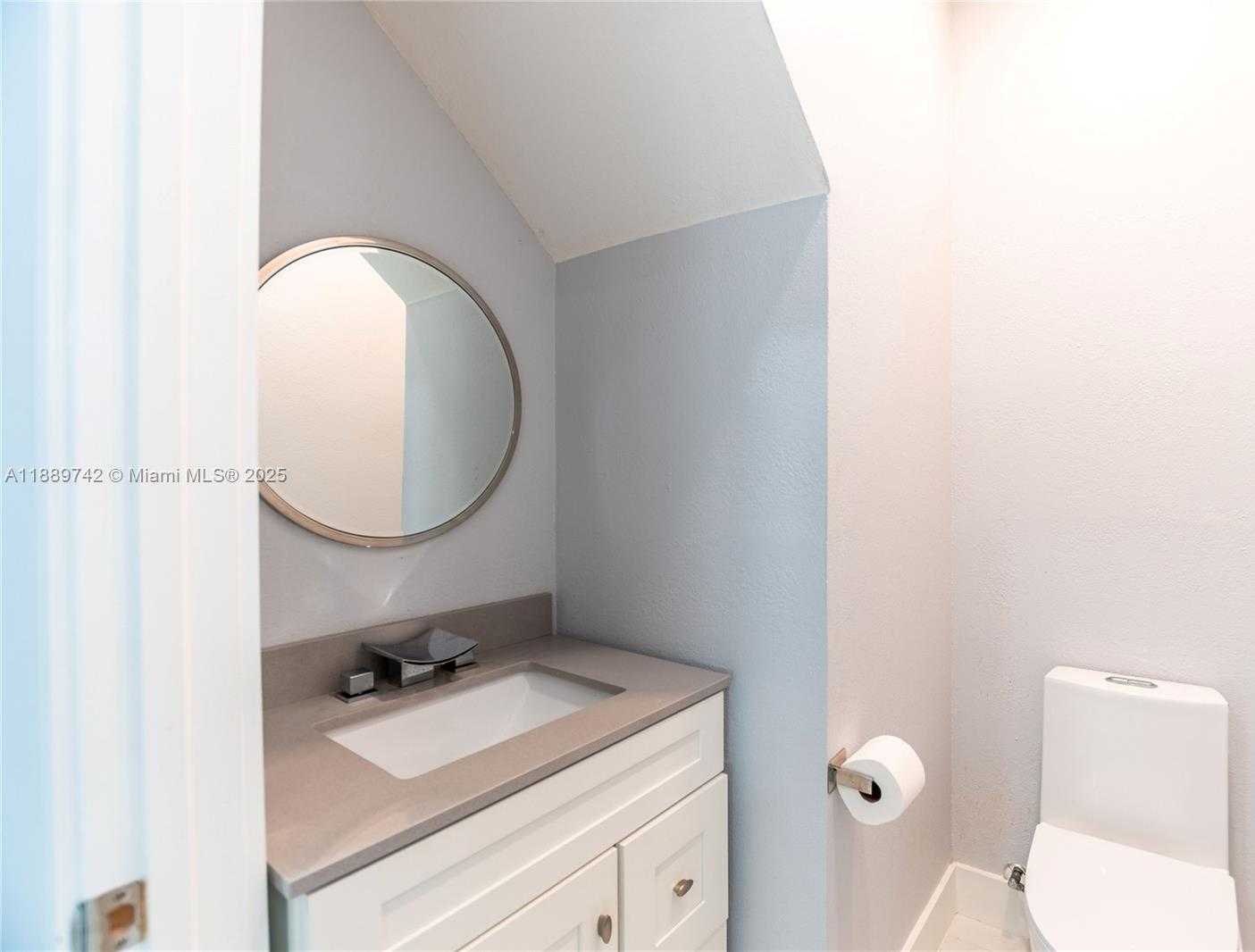 Small Image of 125 SOUTH EAST 22ND TER, Homestead Number 49