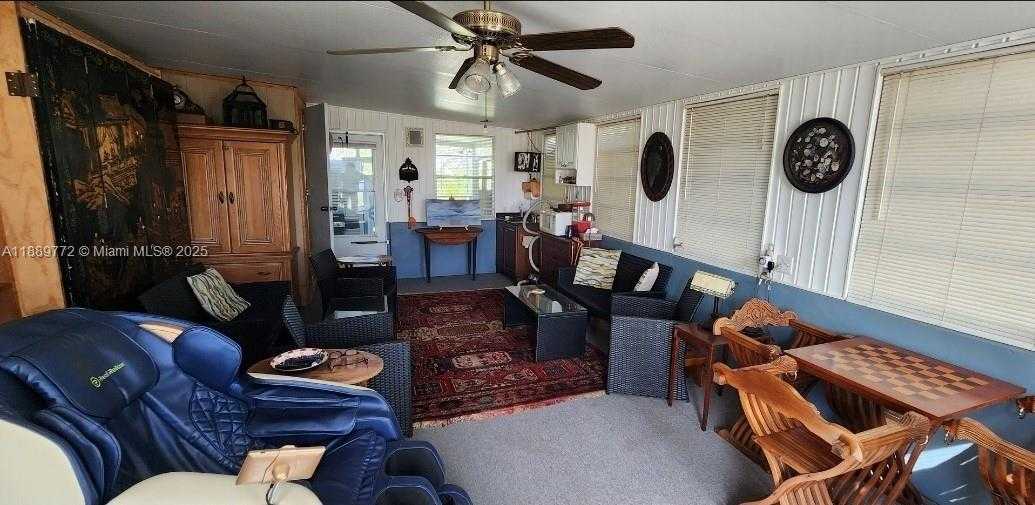 Small Image of 1792 RIVERSIDE DR, Moore Haven Number 17