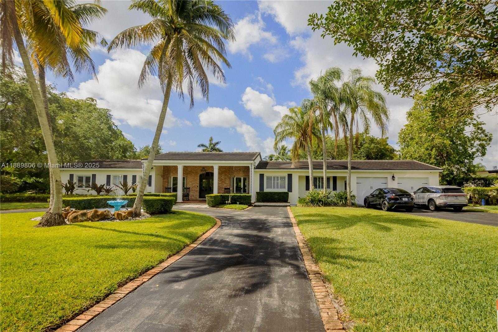 Small Image of 8500 SOUTH WEST 70TH ST, Miami Number 2
