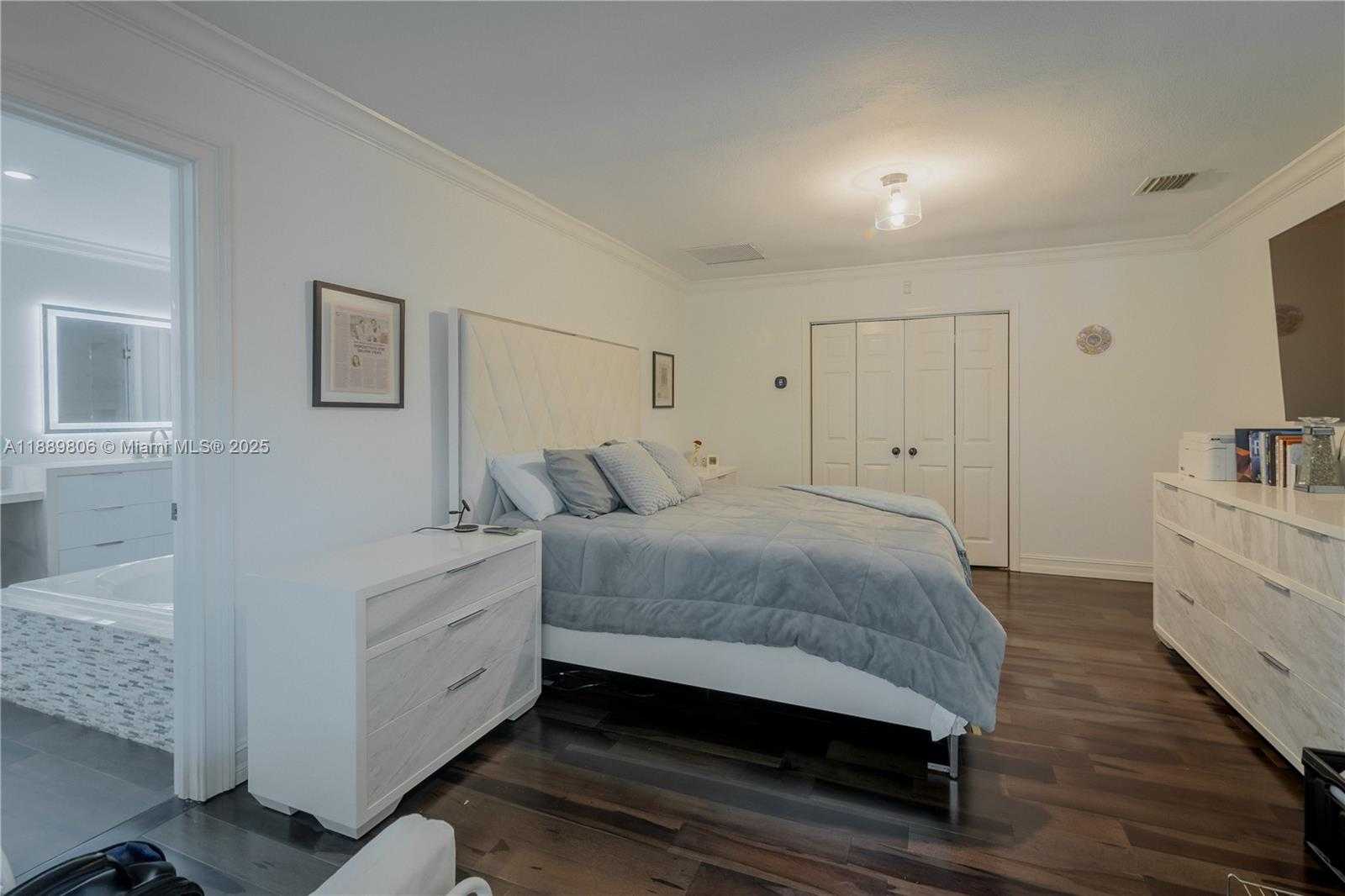 Small Image of 8500 SOUTH WEST 70TH ST, Miami Number 29
