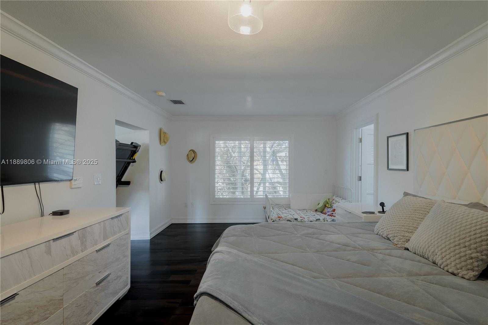 Small Image of 8500 SOUTH WEST 70TH ST, Miami Number 38