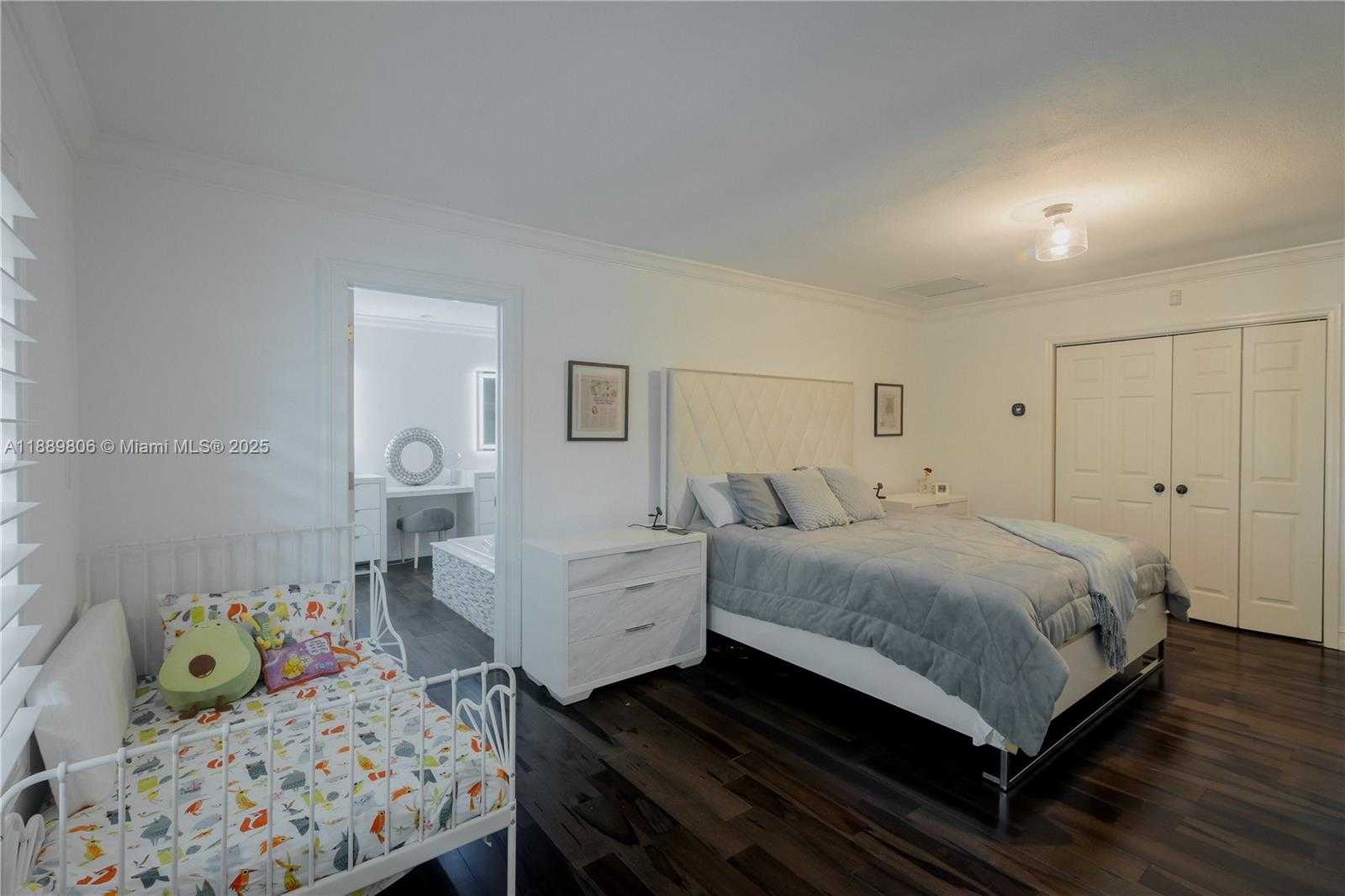 Small Image of 8500 SOUTH WEST 70TH ST, Miami Number 39