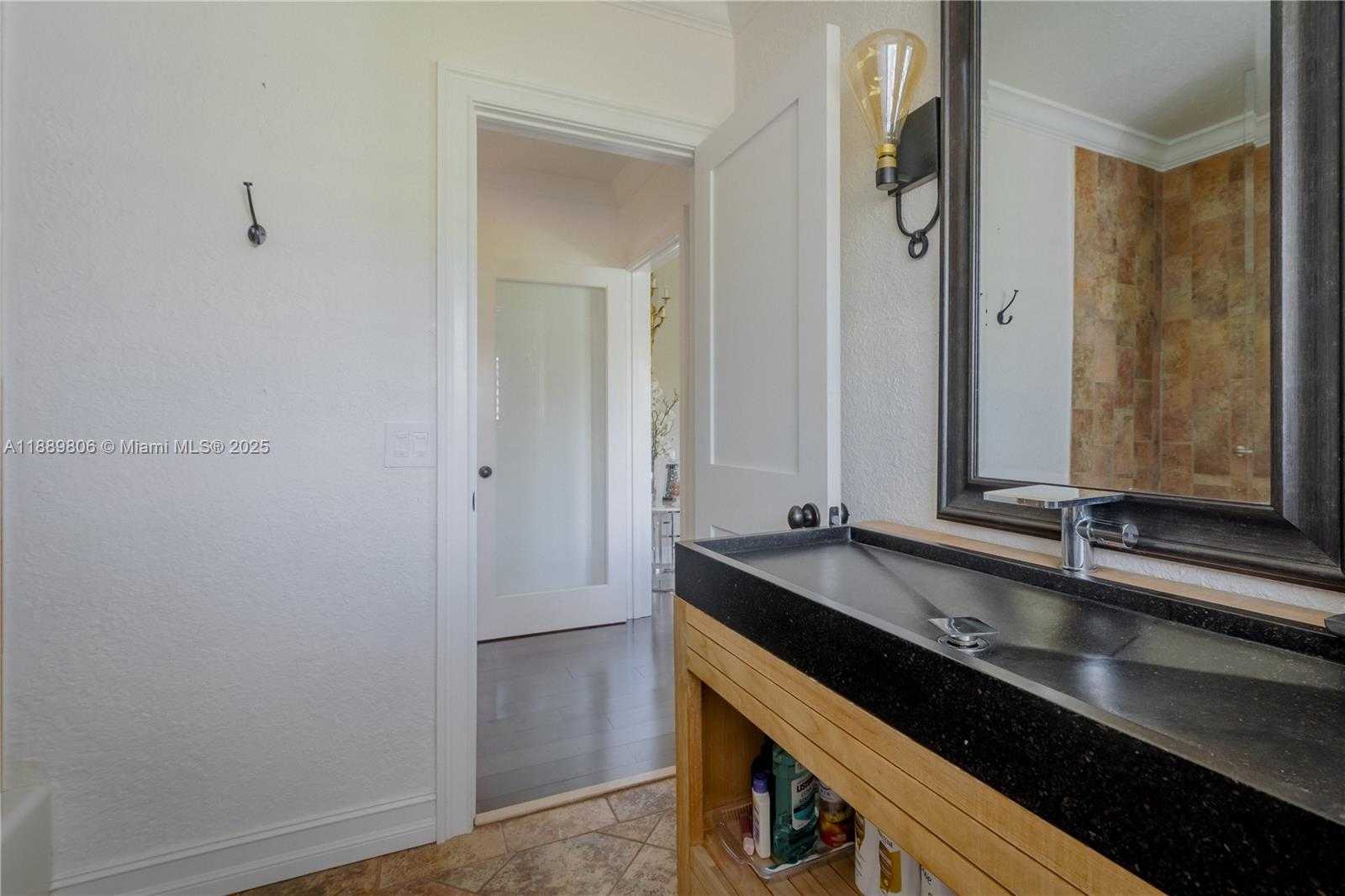 Small Image of 8500 SOUTH WEST 70TH ST, Miami Number 55
