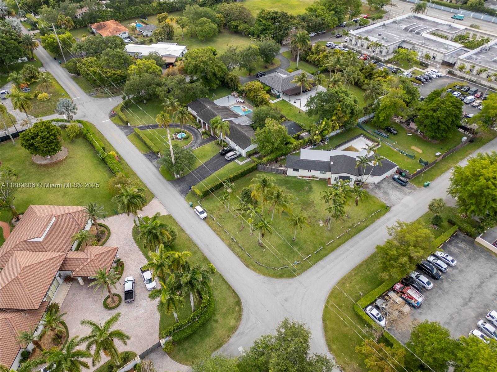 Small Image of 8500 SOUTH WEST 70TH ST, Miami Number 79