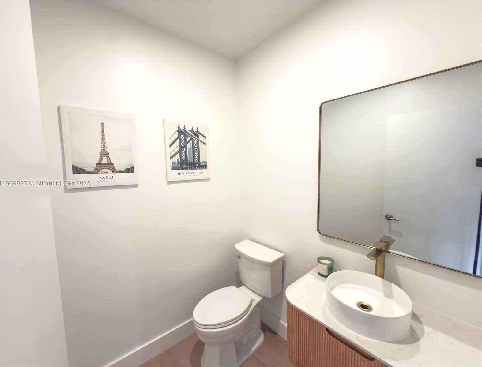 Small Image of 1300 NORTH EAST 102ND ST, Miami Shores Number 13