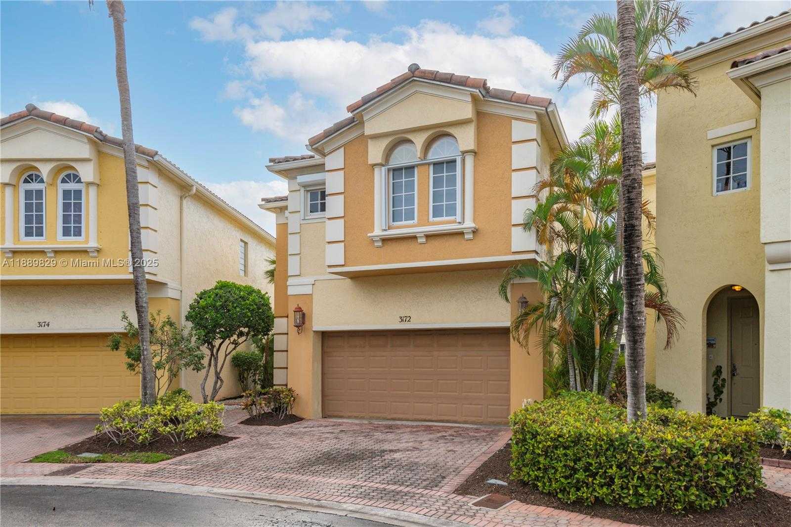 Small Image of 3172 NORTH EAST 211TH ST, Aventura Number 47