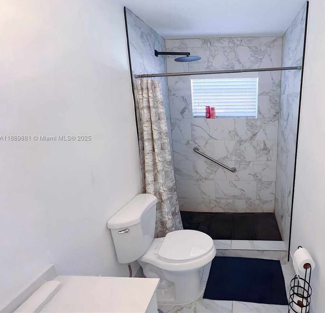 Small Image of 3361 NORTH WEST 5TH PL, Lauderhill Number 14
