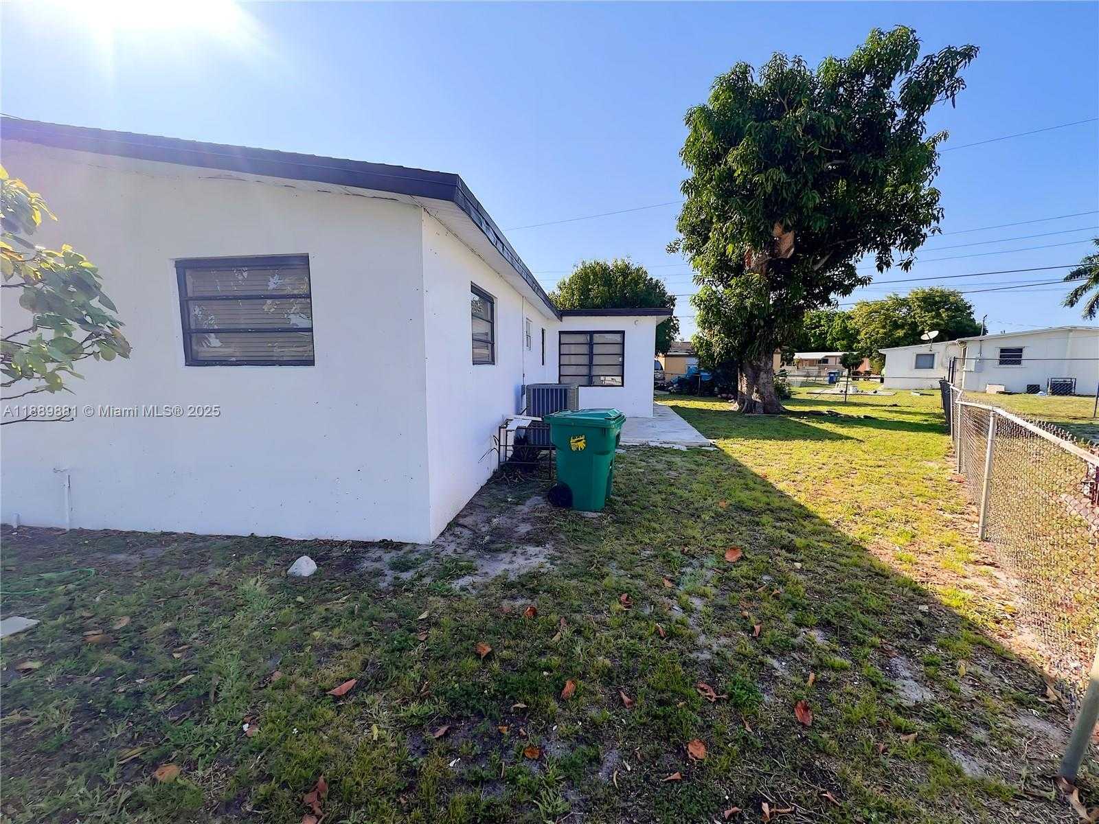 Small Image of 3361 NORTH WEST 5TH PL, Lauderhill Number 20