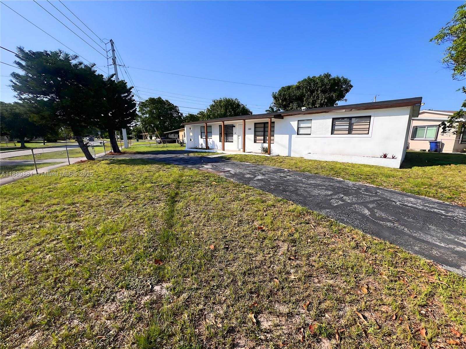 Small Image of 3361 NORTH WEST 5TH PL, Lauderhill Number 22