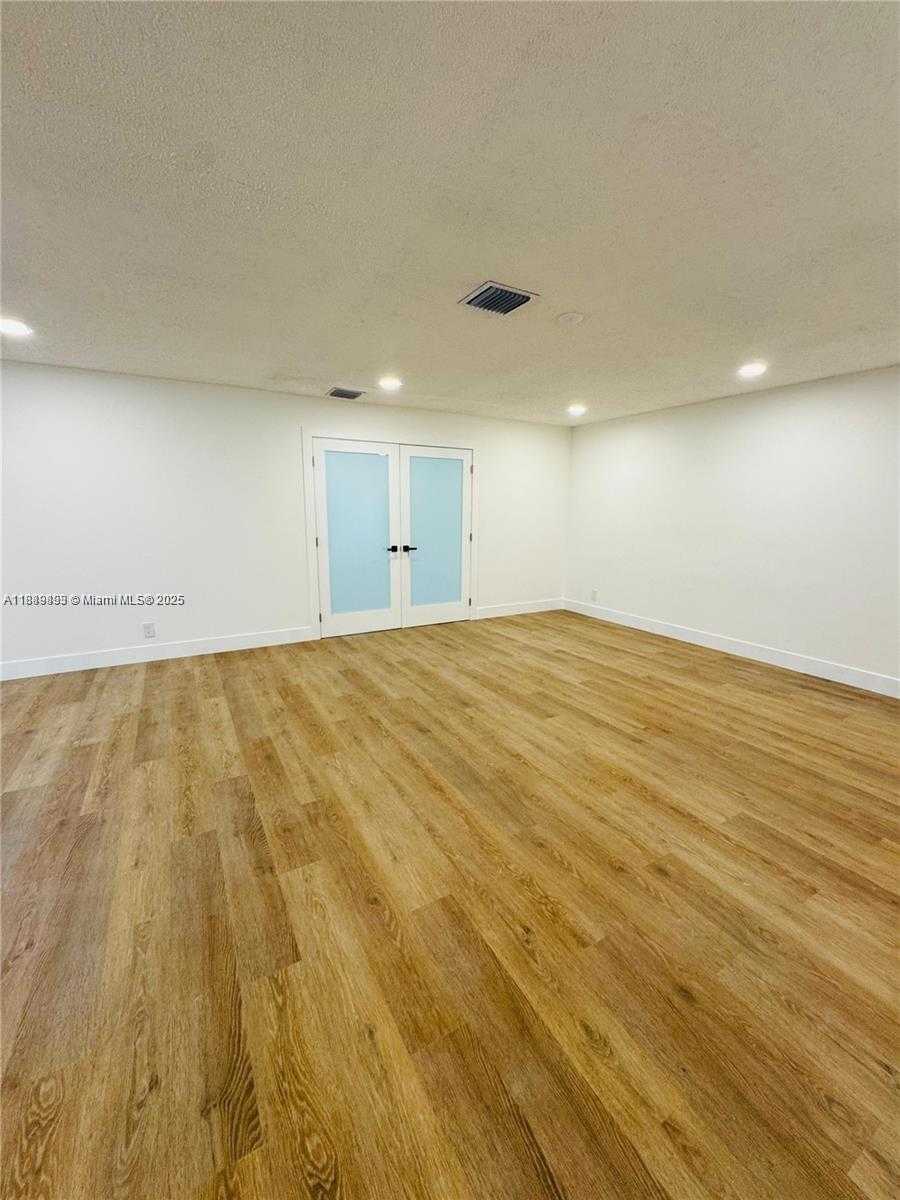 Small Image of 4950 NORTH WEST 72ND TER, Lauderhill Number 15