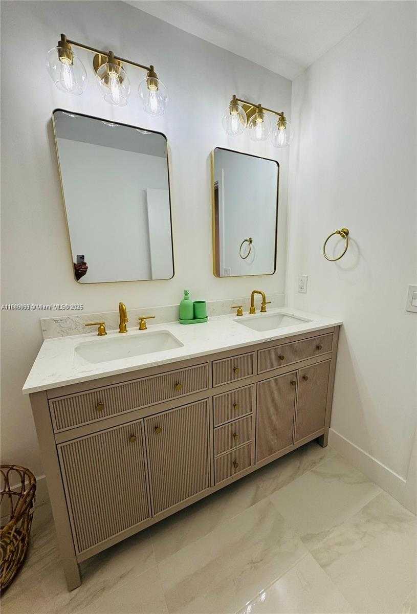 Small Image of 4950 NORTH WEST 72ND TER, Lauderhill Number 22