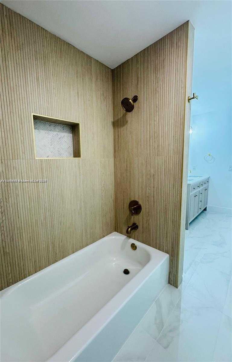 Small Image of 4950 NORTH WEST 72ND TER, Lauderhill Number 24