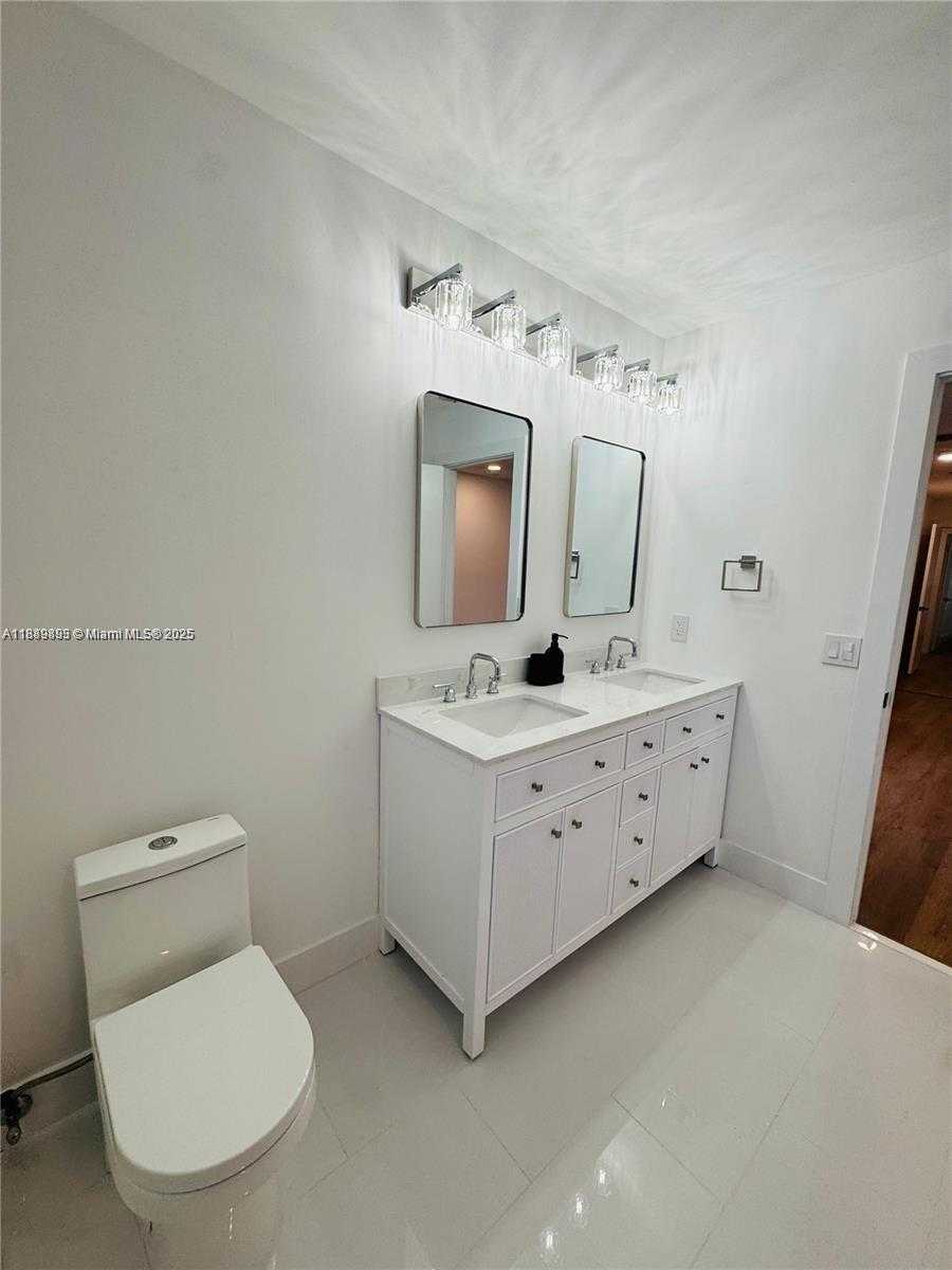 Small Image of 4950 NORTH WEST 72ND TER, Lauderhill Number 29