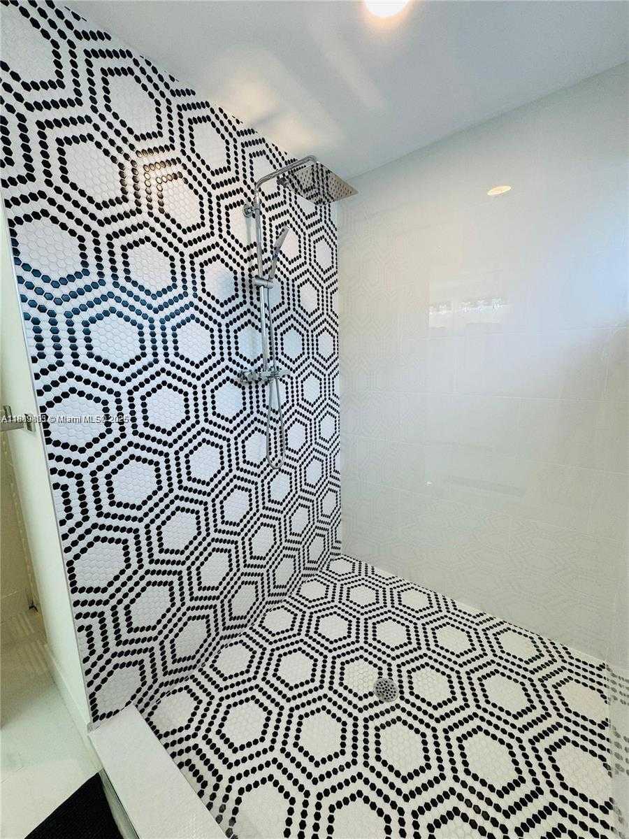 Small Image of 4950 NORTH WEST 72ND TER, Lauderhill Number 30