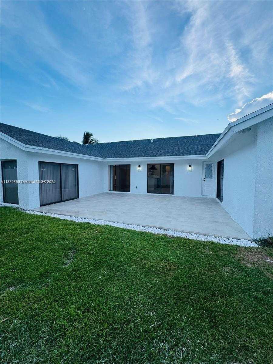 Small Image of 4950 NORTH WEST 72ND TER, Lauderhill Number 36